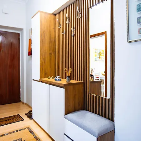Center - Zogu I Boulevard Apartment Tirana