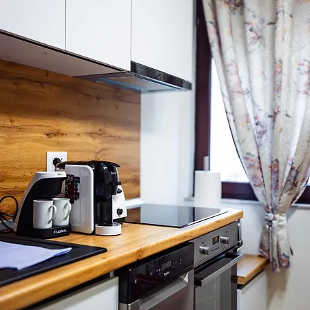 Apartment Center - Zogu I Boulevard *